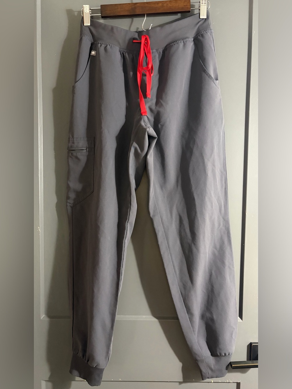 FIGS Zamora Jogger Scrub Pants Charcoal FIGS Women’s Small